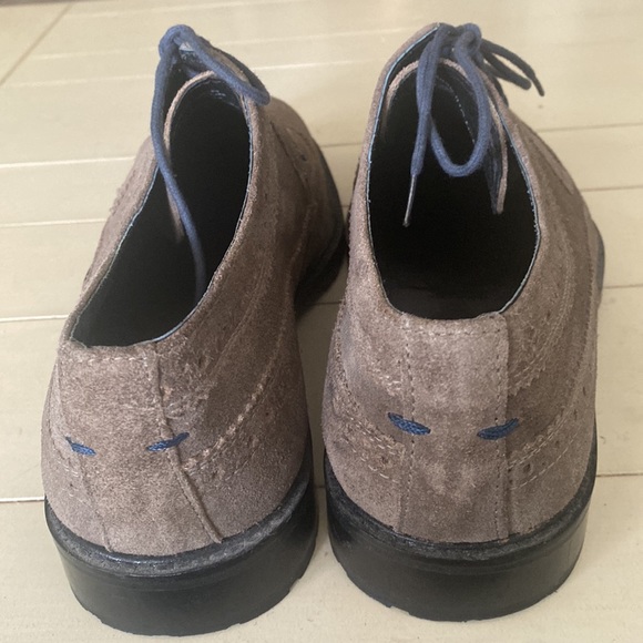 Ben Sherman suede oxfords gir men in size 44(11) in like new condition. - Picture 3 of 6